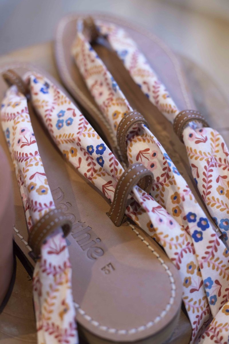 La sandale Classico Fleur de Sel – Image 2